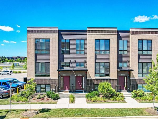 2326 Venture Drive, Schaumburg, IL 60173