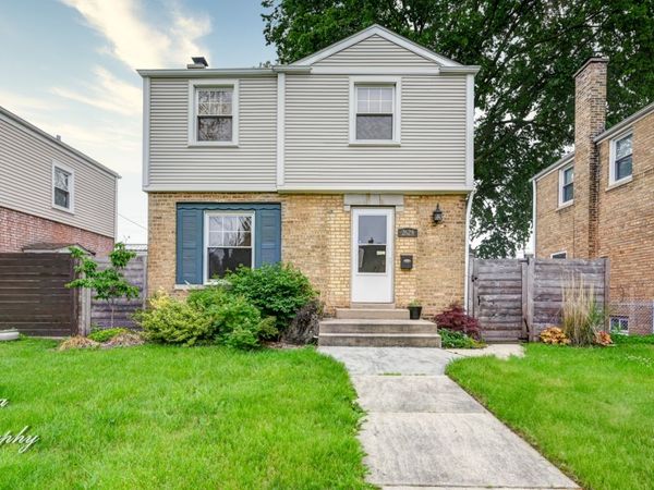 2628 Willow Street, Franklin Park, IL 60131