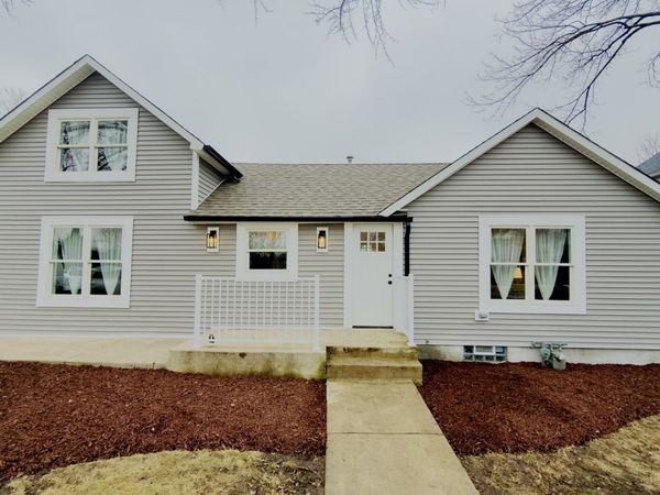 1012 Warner Avenue, Lemont, IL 60439