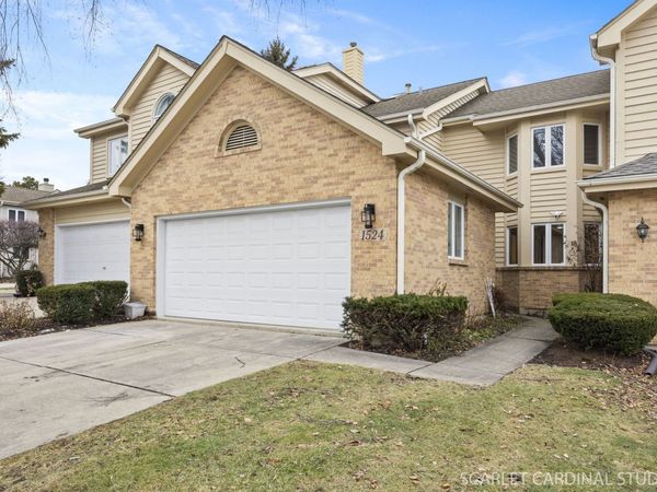 1524 Brittany Court, Darien, IL 60561