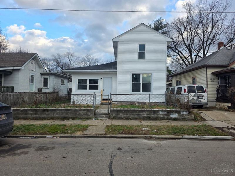 615 Cleveland Street, Middletown, OH 45044 Photo 2