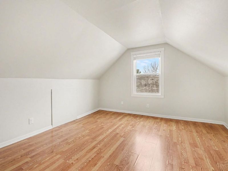 68 Gambier Circle, Greenhills, OH 45218 Photo 21