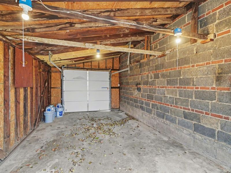 68 Gambier Circle, Greenhills, OH 45218 Photo 31