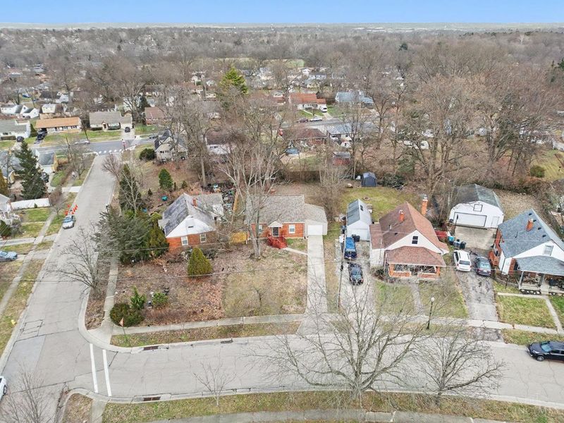 68 Gambier Circle, Greenhills, OH 45218 Photo 33