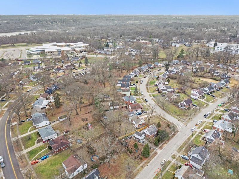 68 Gambier Circle, Greenhills, OH 45218 Photo 36