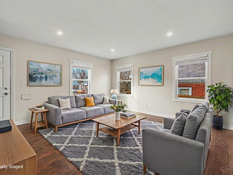 68 Gambier Circle, Greenhills, OH 45218 Photo 7