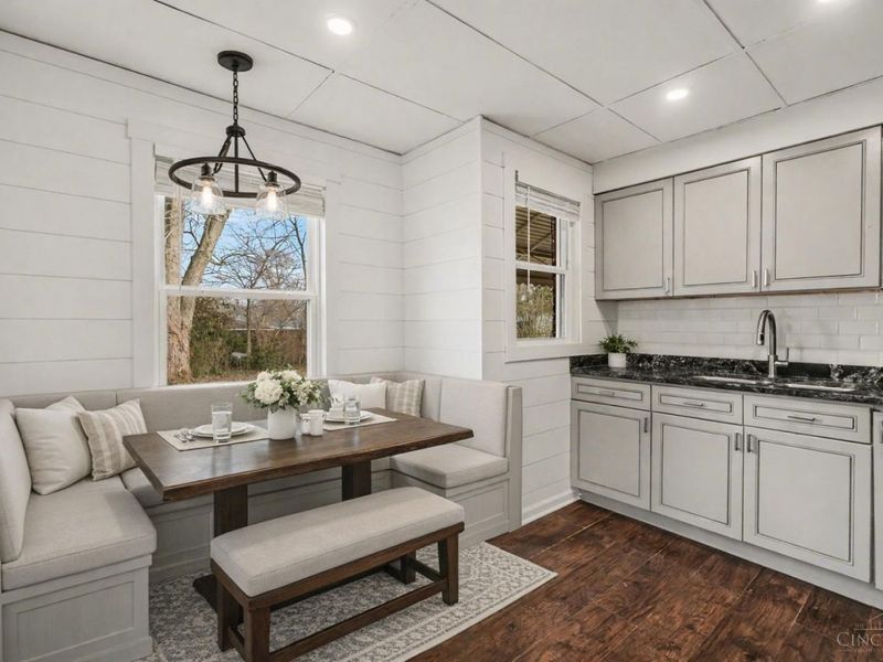 68 Gambier Circle, Greenhills, OH 45218 Photo 9