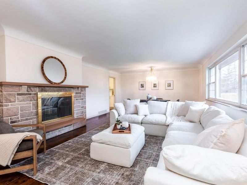 9299 Fidelis Drive, Blue Ash, OH 45242 Photo 4