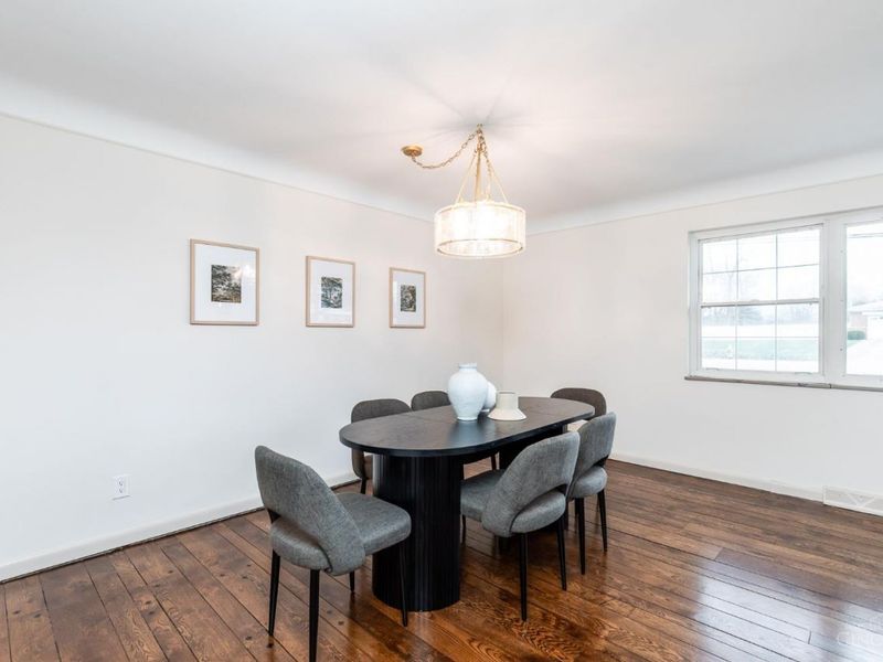 9299 Fidelis Drive, Blue Ash, OH 45242 Photo 5