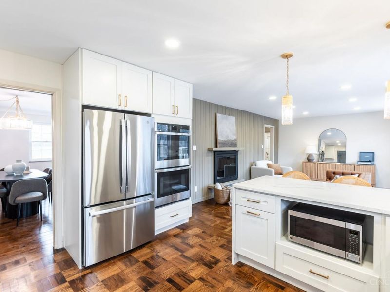 9299 Fidelis Drive, Blue Ash, OH 45242 Photo 7