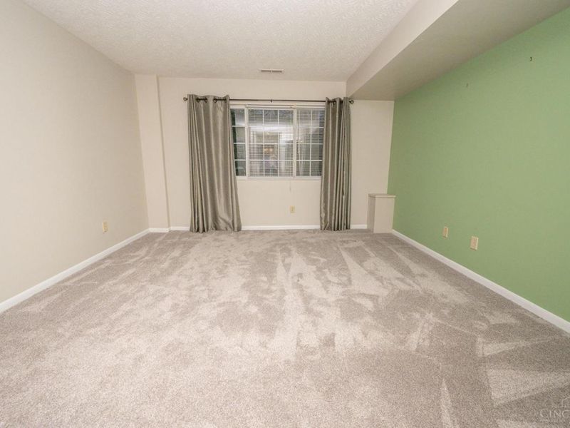 5905 Castlewood Crossing, Miami Twp, OH 45150 Photo 45