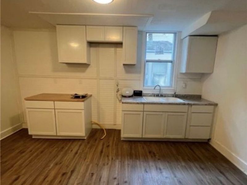 10728 Gooding Avenue, Cleveland, OH 44108 Photo 9