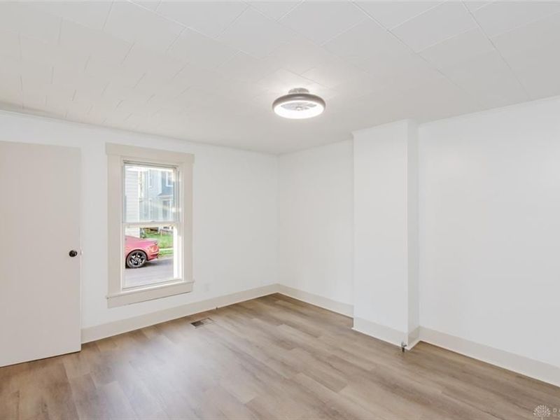 555 E Sycamore Street, Miamisburg, OH 45342 Photo 16