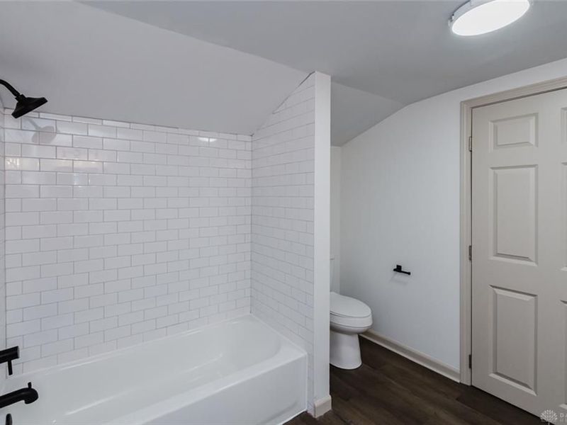 555 E Sycamore Street, Miamisburg, OH 45342 Photo 22