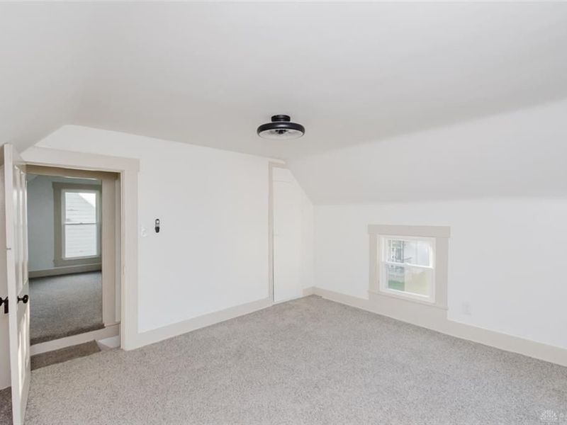 555 E Sycamore Street, Miamisburg, OH 45342 Photo 28