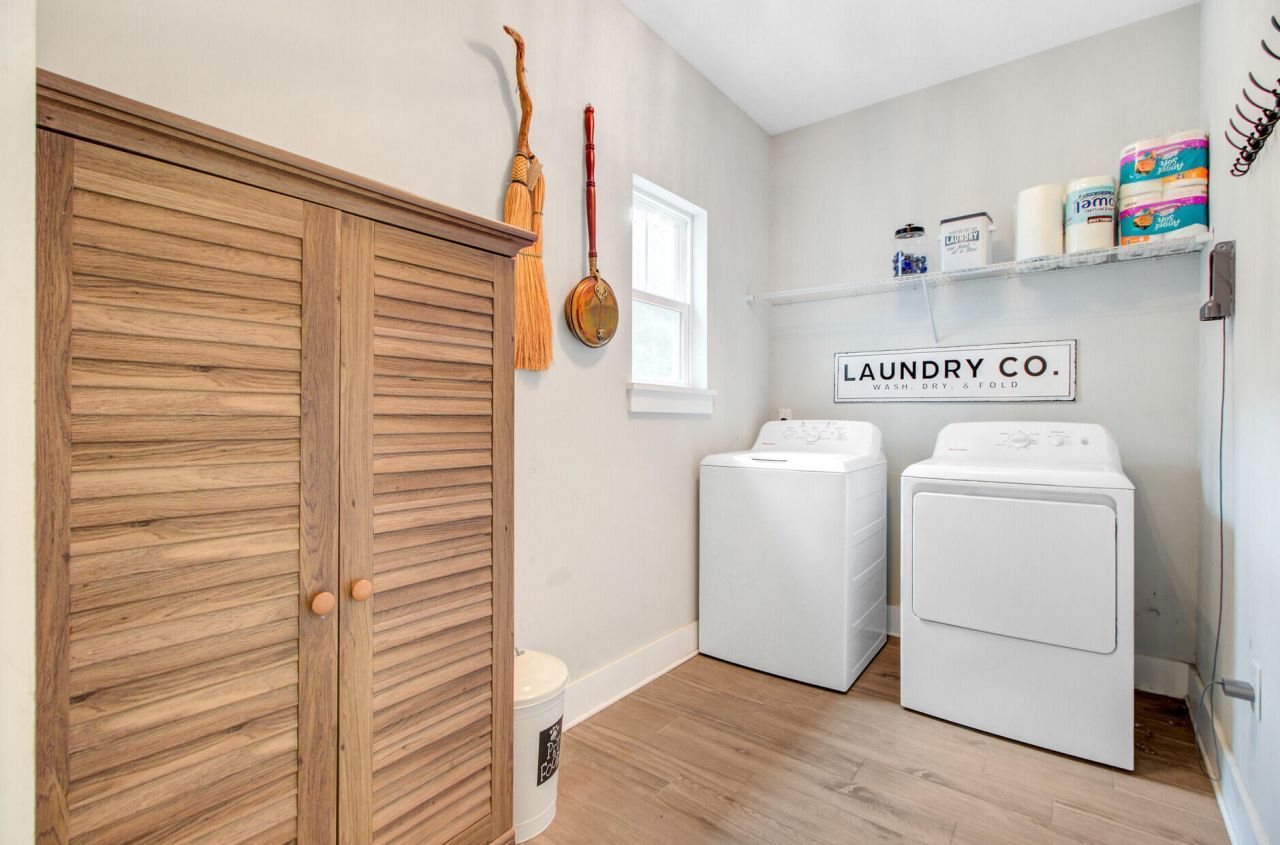 6190 Button Bush Drive Photo 20