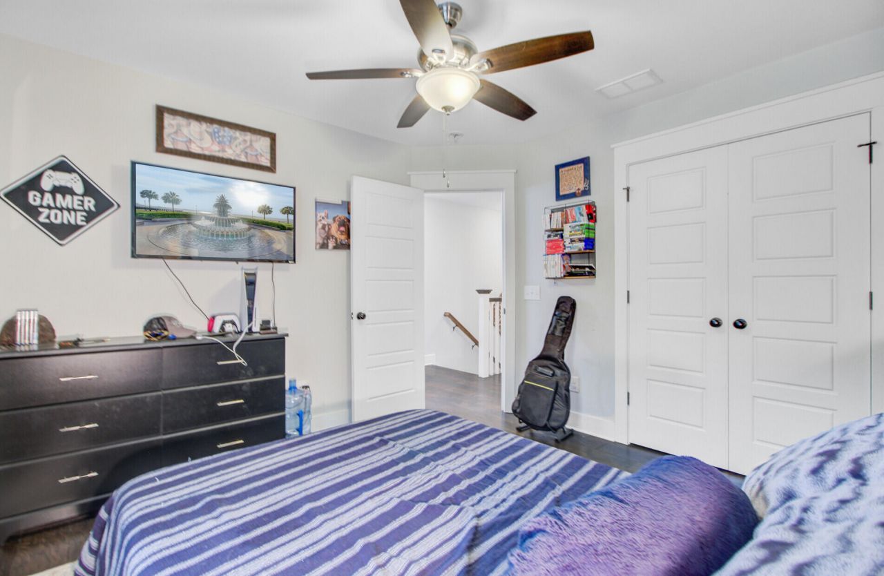 6190 Button Bush Drive Photo 25