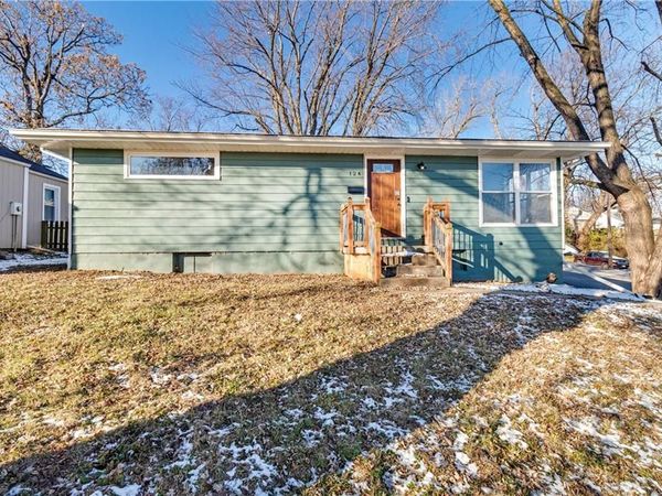 124 N Arlington Avenue, Independence, MO 64053