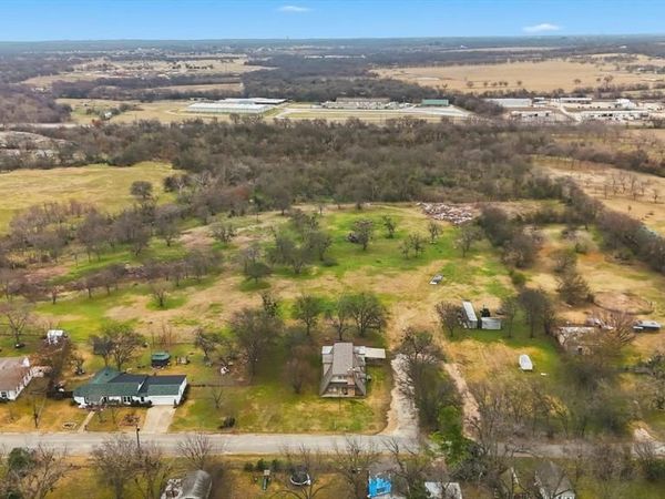 1401 Walnut Street, Cleburne, TX 76033