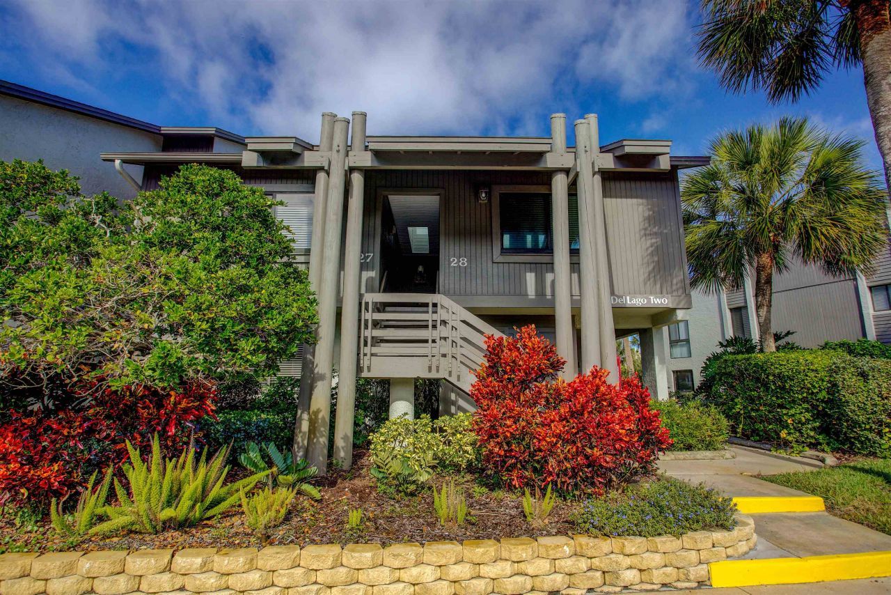27 Village Del Lago Cir, Saint Augustine, FL 32080 Main Photo