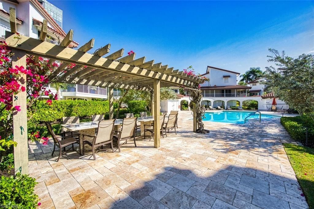 4717 Villa Mare Ln, Unit 26-15, Naples, FL 34103 Photo