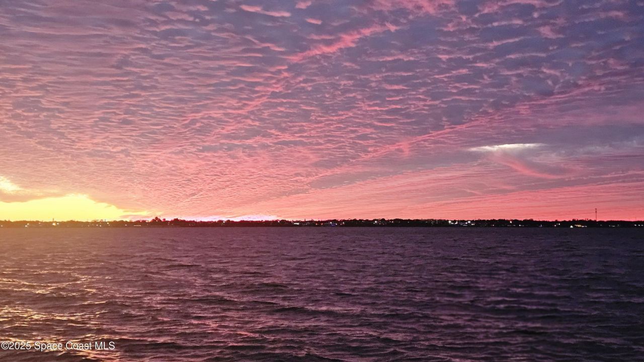 10758 S Tropical Trail, Merritt Island, FL 32952 Photo