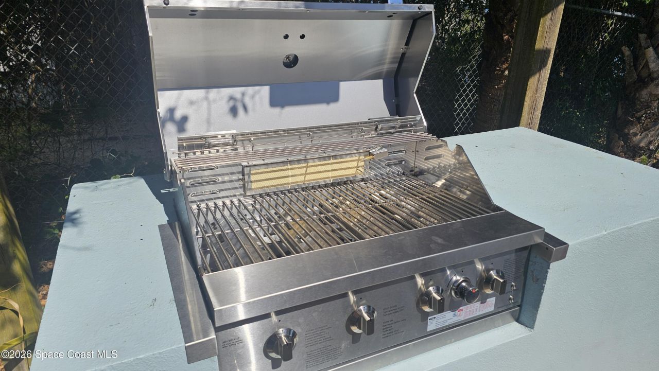 10758 S Tropical Trail, Merritt Island, FL 32952 Photo