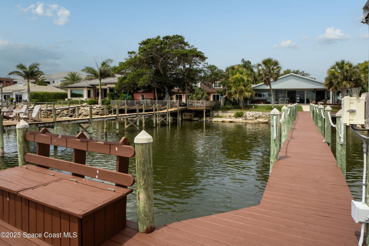 10758 S Tropical Trail, Merritt Island, FL 32952 Photo