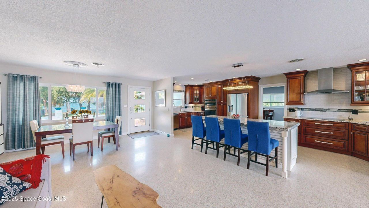 10758 S Tropical Trail, Merritt Island, FL 32952 Photo