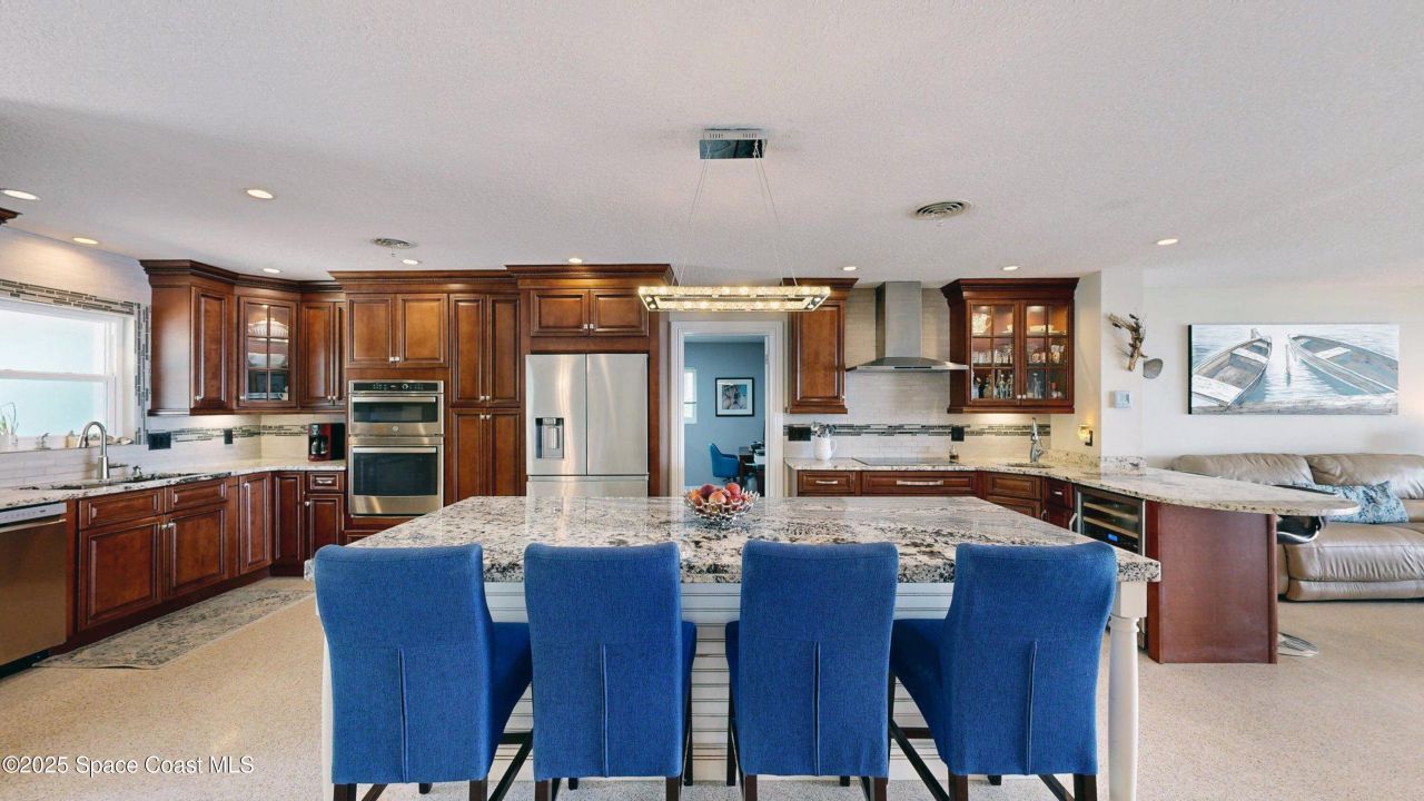 10758 S Tropical Trail, Merritt Island, FL 32952 Photo