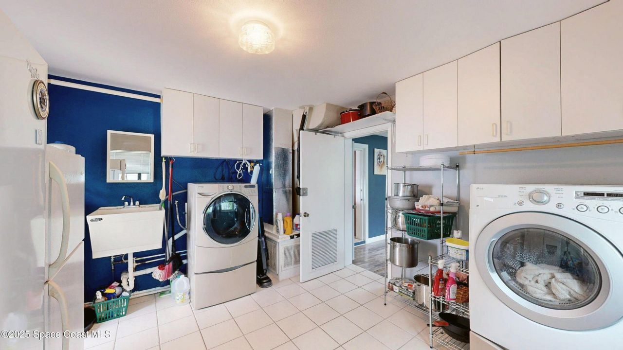 10758 S Tropical Trail, Merritt Island, FL 32952 Photo