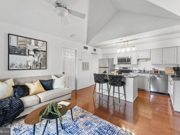 3302 WYNDHAM CIRCLE, Unit B, ALEXANDRIA, VA 22302