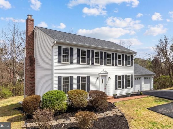 1153 KETTLE POND LANE, GREAT FALLS, VA 22066