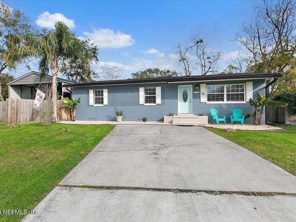 1879 GEORGE Street, Atlantic Beach, FL 32233