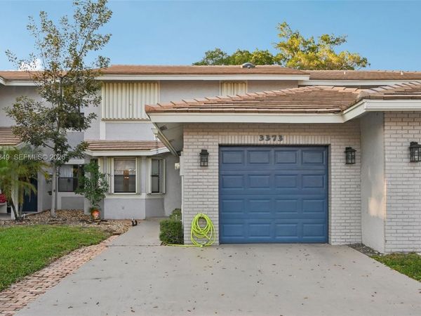 3373 Deer Creek Lake Shore Dr, Deerfield Beach, FL 33442