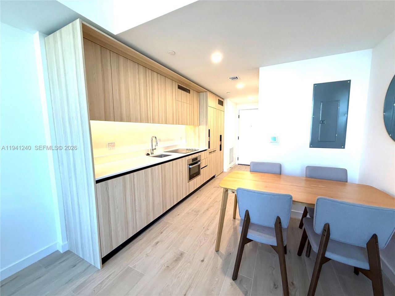 225 N Miami Ave, Unit 3505, Miami, FL 33132 Photo