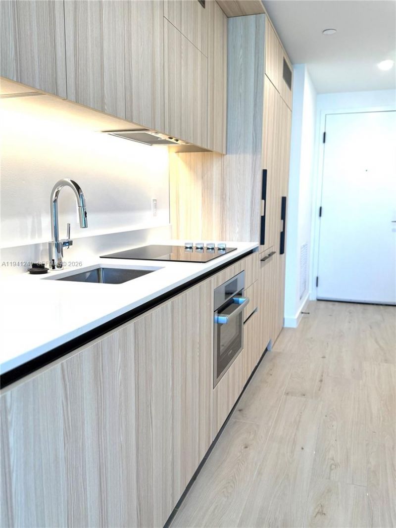 225 N Miami Ave, Unit 3505, Miami, FL 33132 Photo