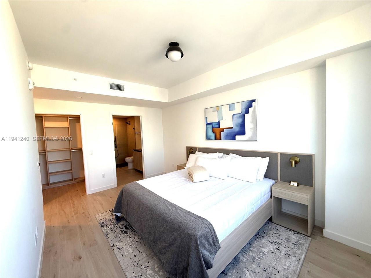 225 N Miami Ave, Unit 3505, Miami, FL 33132 Photo