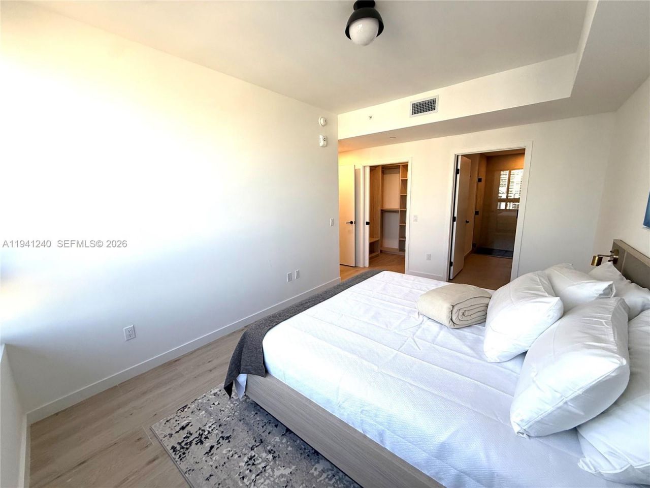 225 N Miami Ave, Unit 3505, Miami, FL 33132 Photo