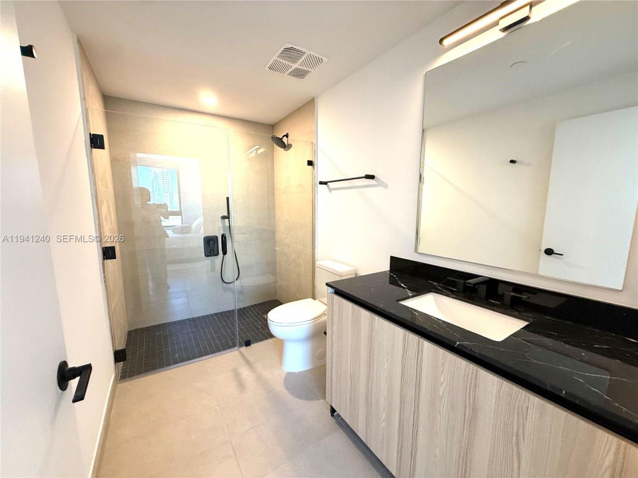 225 N Miami Ave, Unit 3505, Miami, FL 33132 Photo