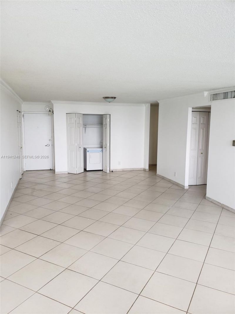 6770 Indian Creek Dr, Unit 15O, Miami Beach, FL 33141 Photo