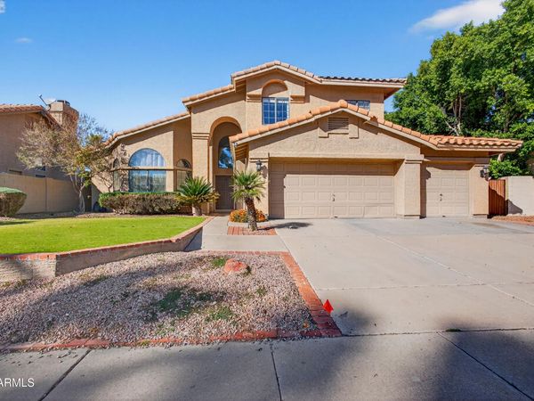 1202 W IRIS Drive, Gilbert, AZ 85233