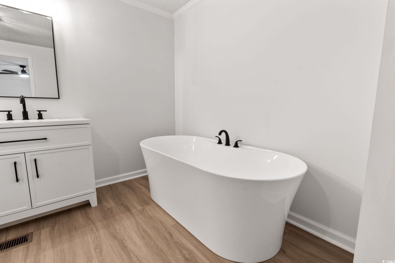 2028 Misty Morning Dr. Photo 22