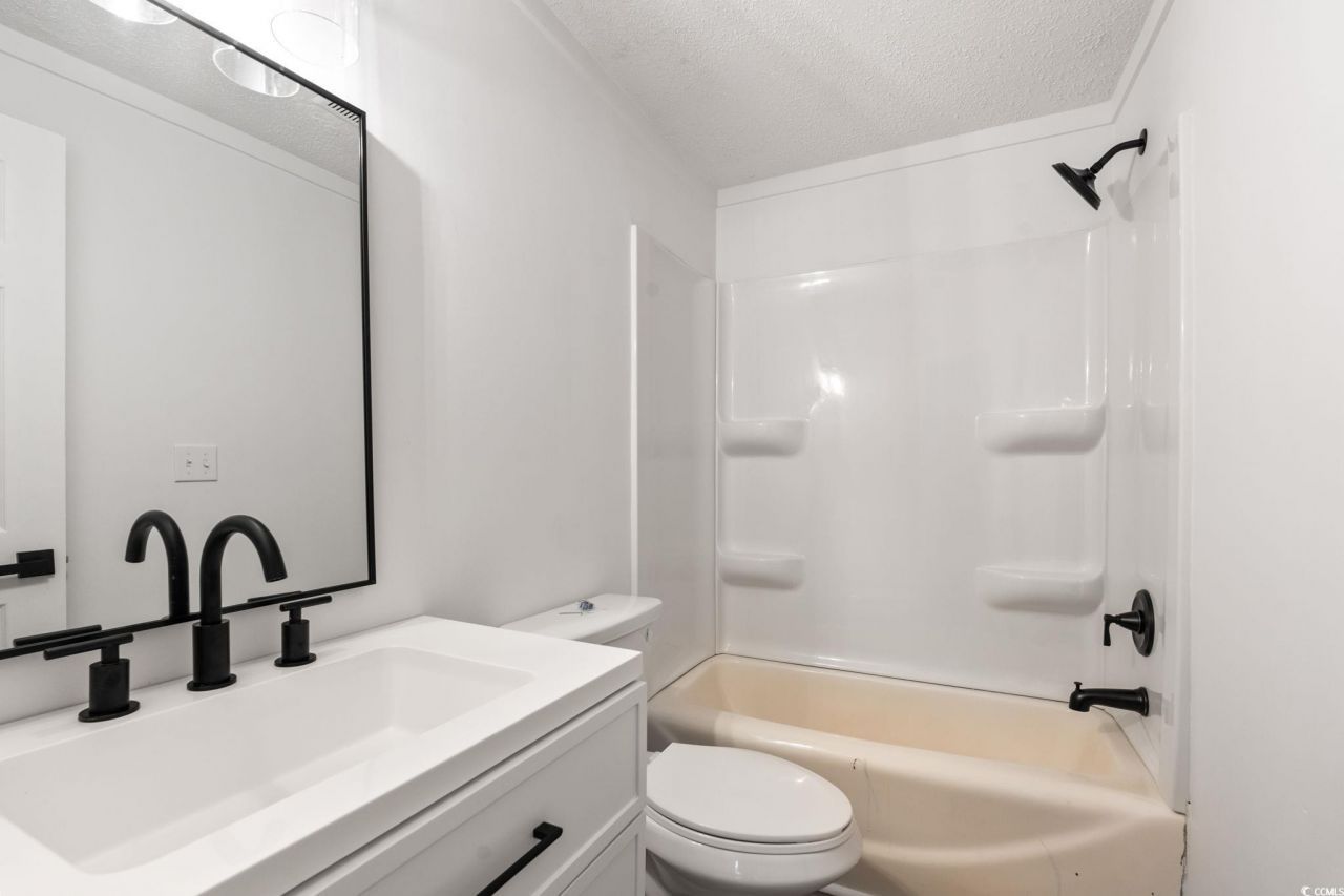 2028 Misty Morning Dr. Photo 26