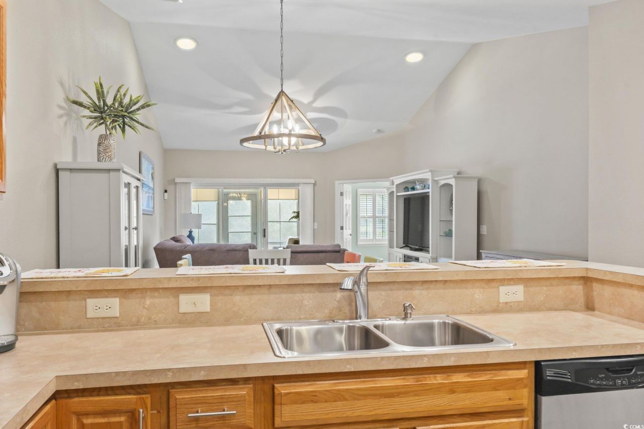 430 Woodpecker Ln. Photo 10