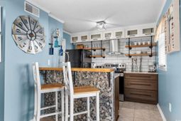 6702 Jefferson Pl. photo 4