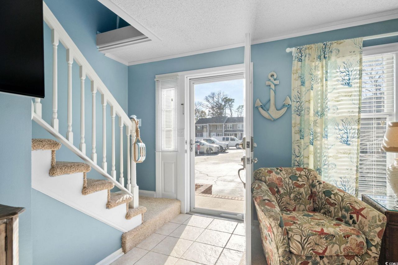 6702 Jefferson Pl. Photo 9