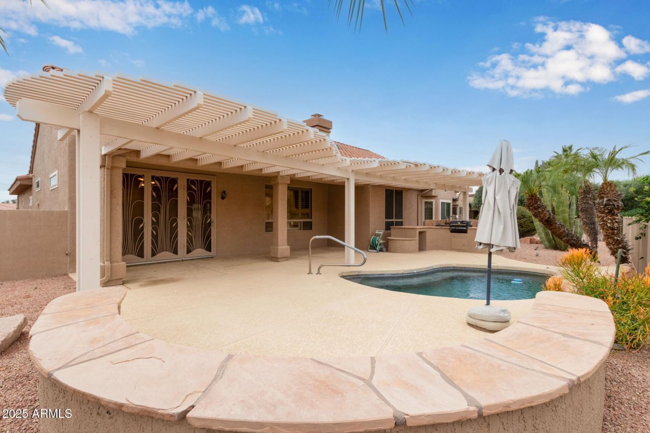 16161 W Silver Falls Drive, Surprise, AZ 85374 Main Photo