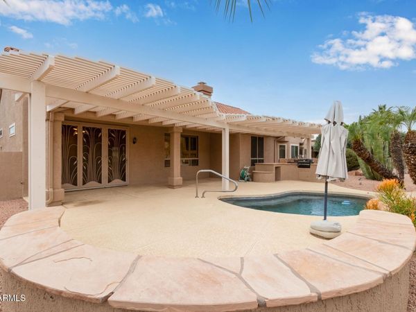 16161 W SILVER FALLS Drive, Surprise, AZ 85374
