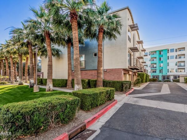 525 W LAKESIDE Drive, Unit 141, Tempe, AZ 85281